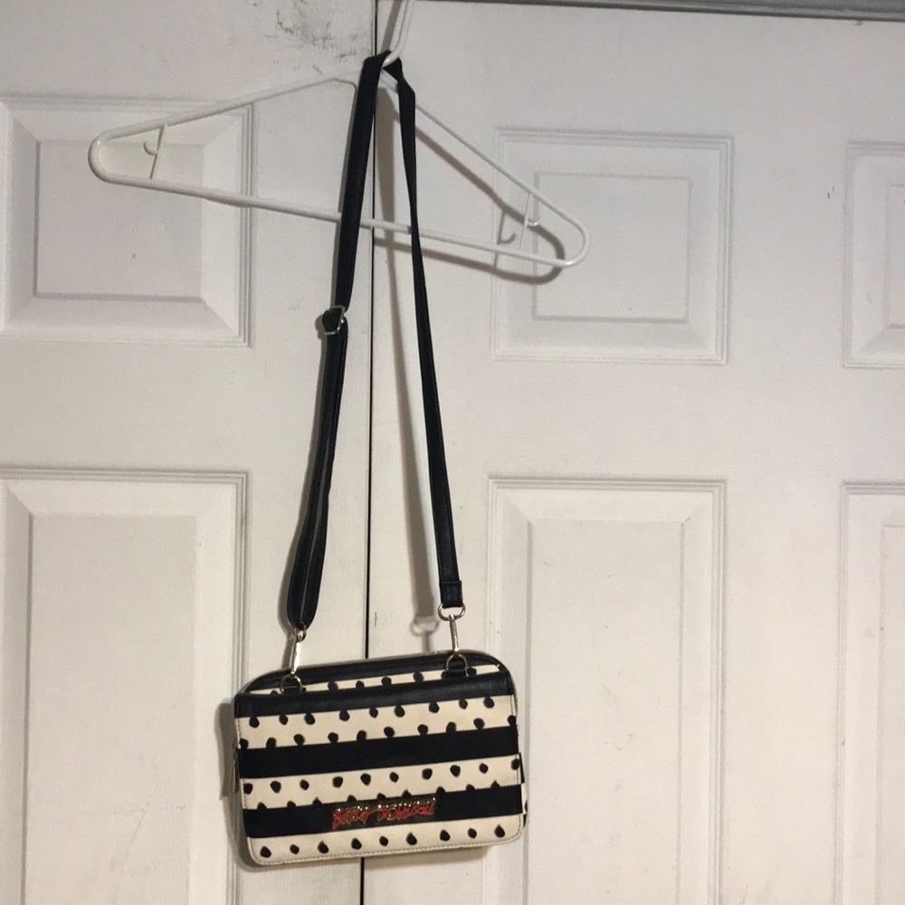 Women’s Betsey Johnson Crossbody Bag